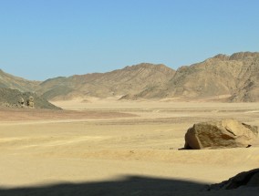 长乐卧佛，古老文化的瑰宝与当代旅游的热门景点 长乐卧佛