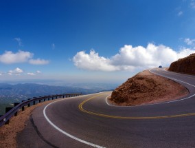 一路上有你MV，情感与陪伴的旅程 一路上有你mv