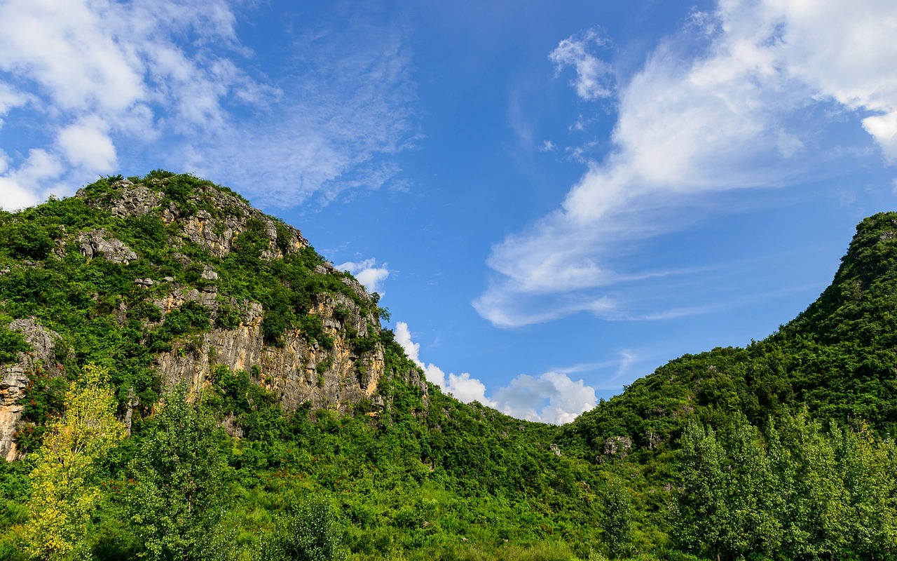 石家庄腾龙山的魅力与传奇 石家庄腾龙山